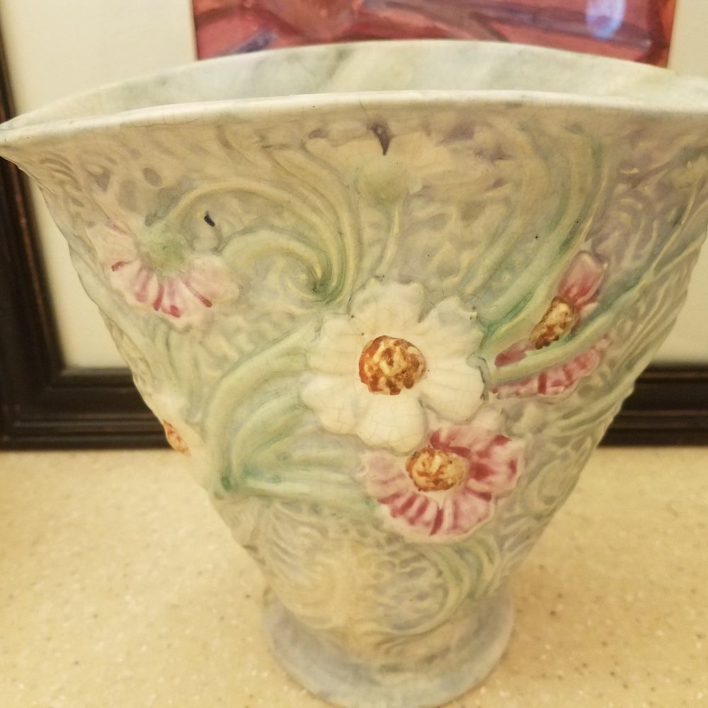 Weller pottery vase